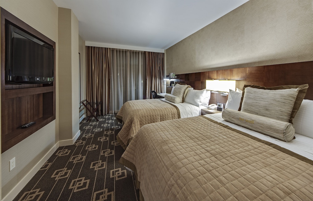 Superior Room, 2 Double Beds, Non Smoking
