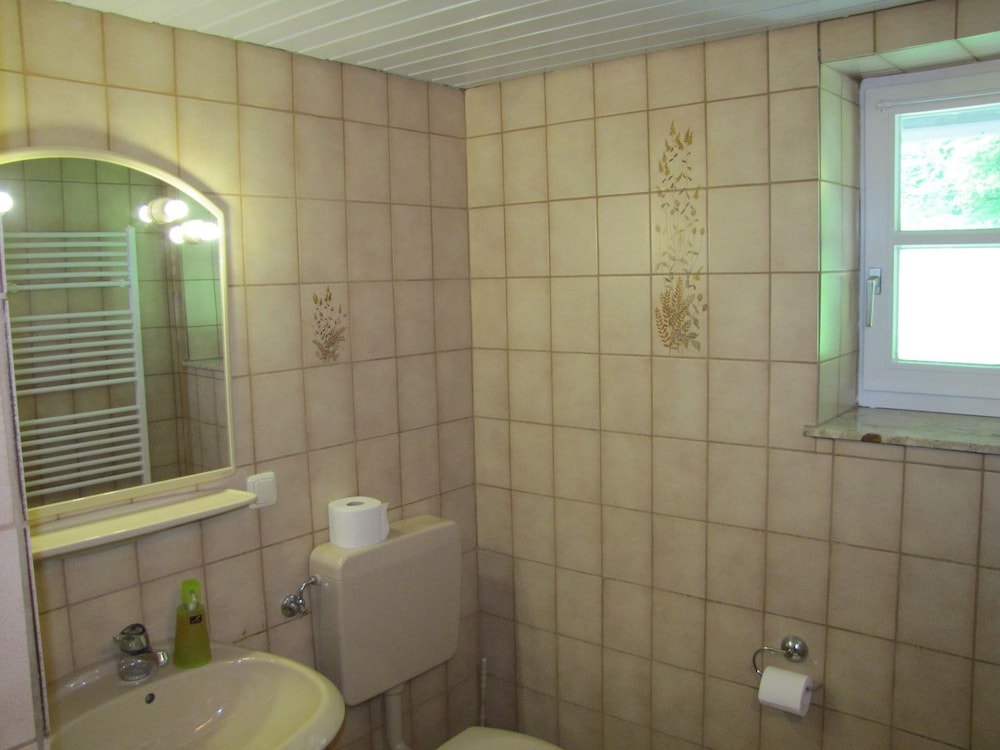 Double Room (Type 2) photo 2