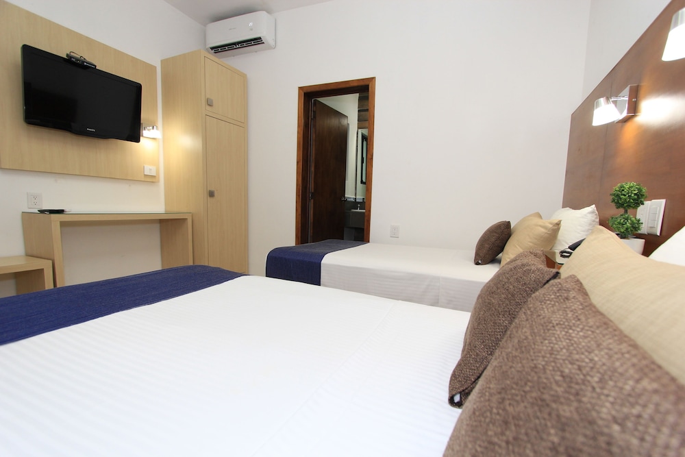 Standard Room photo 2