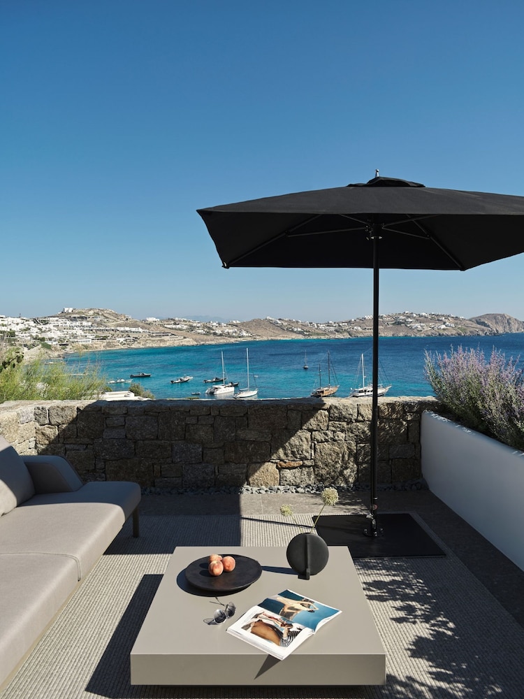Deluxe Suite, Private Heated Pool, Sea View - Photo 18