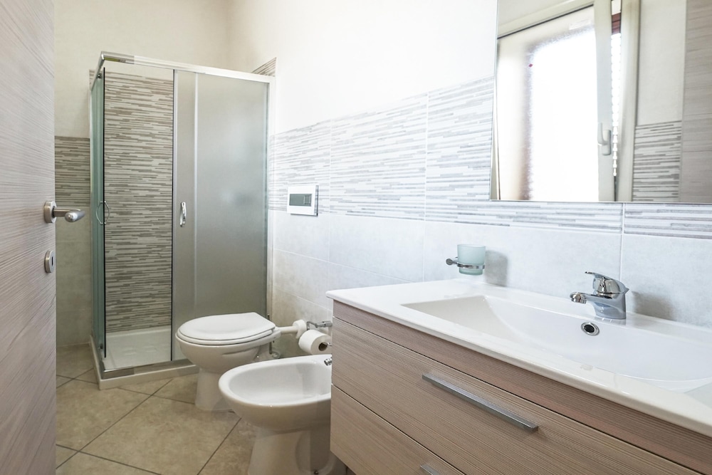 Standard Villa, 3 Bedrooms, Mountainside (Villetta Bianca) photo 3
