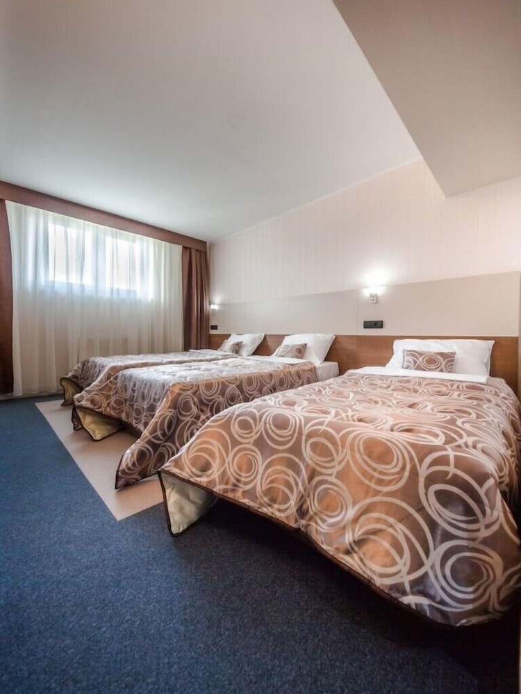 Triple Room, Mountain View photo 1