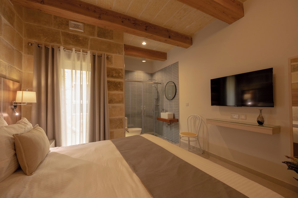 Classic Double or Twin Room