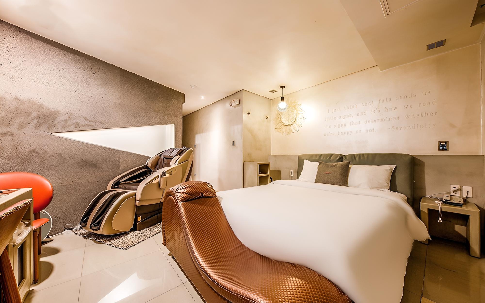 Room (Special Room-A (Body Friend Massage/N) - Photo 3