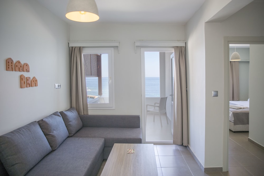 Superior Double Room, 1+1, Sea View photo 1