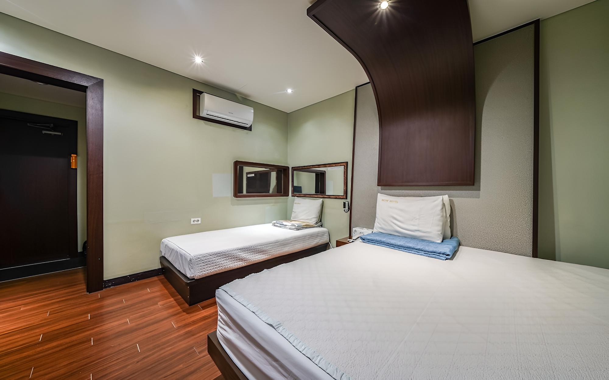 Room (Twin (Bathtub)) photo 1