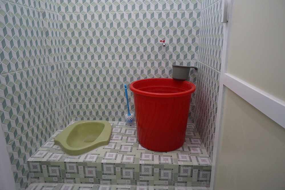 Basic Single Room photo 2