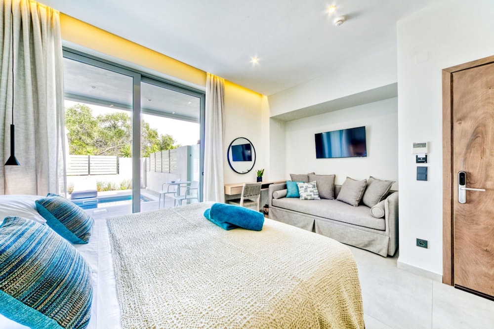 Executive Double Room - Photo 10