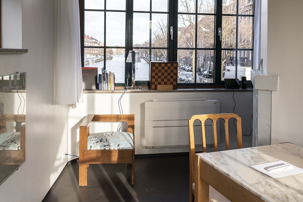 Apartment, 1 Double Bed, Canal View photo 2