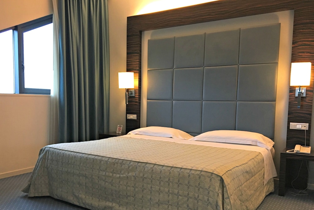 Double Room Single Use