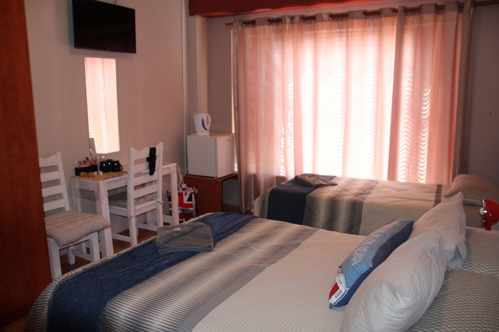 Standard Room photo 2