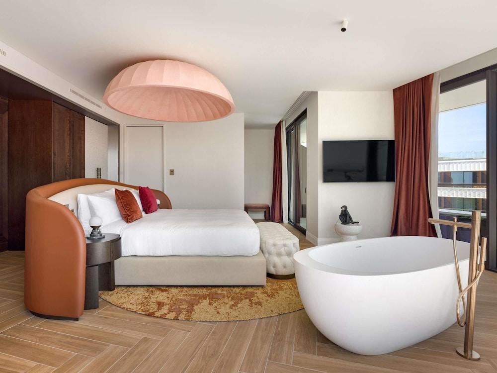 SLS Barcelona - Photo 89