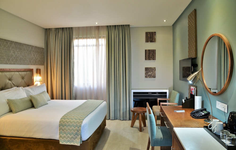 Standard Room, 1 Double Bed, River View
