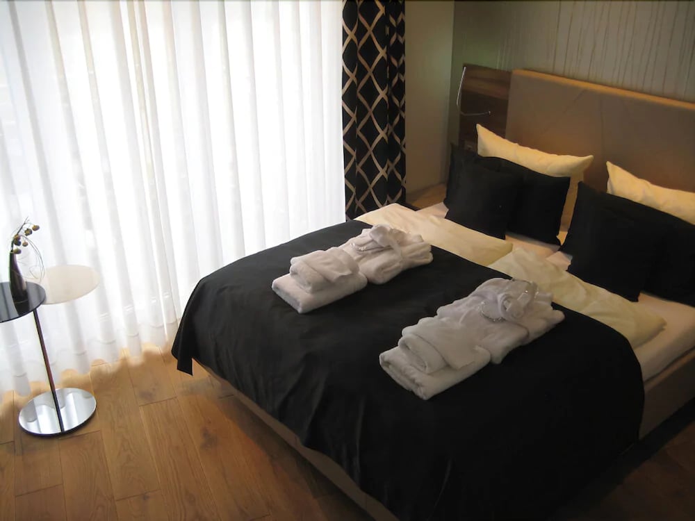 Double or Twin Room photo 1