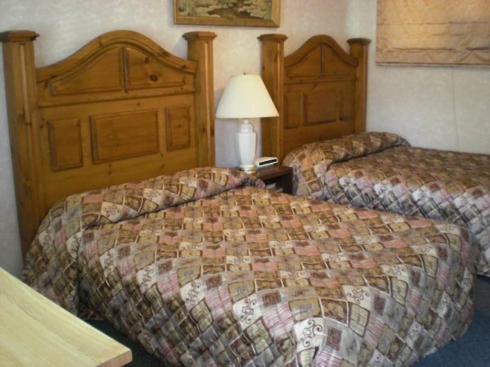 Standard Room, 2 Double Beds
