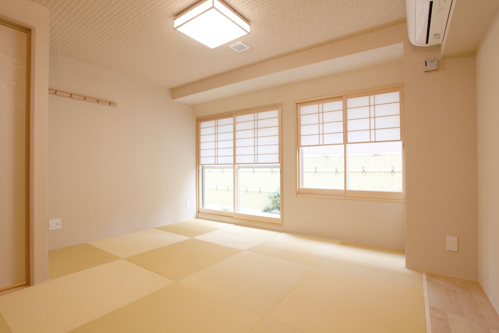 Japanese-style Apartment, 3 Bedrooms, Kitchen, Garden View photo 3