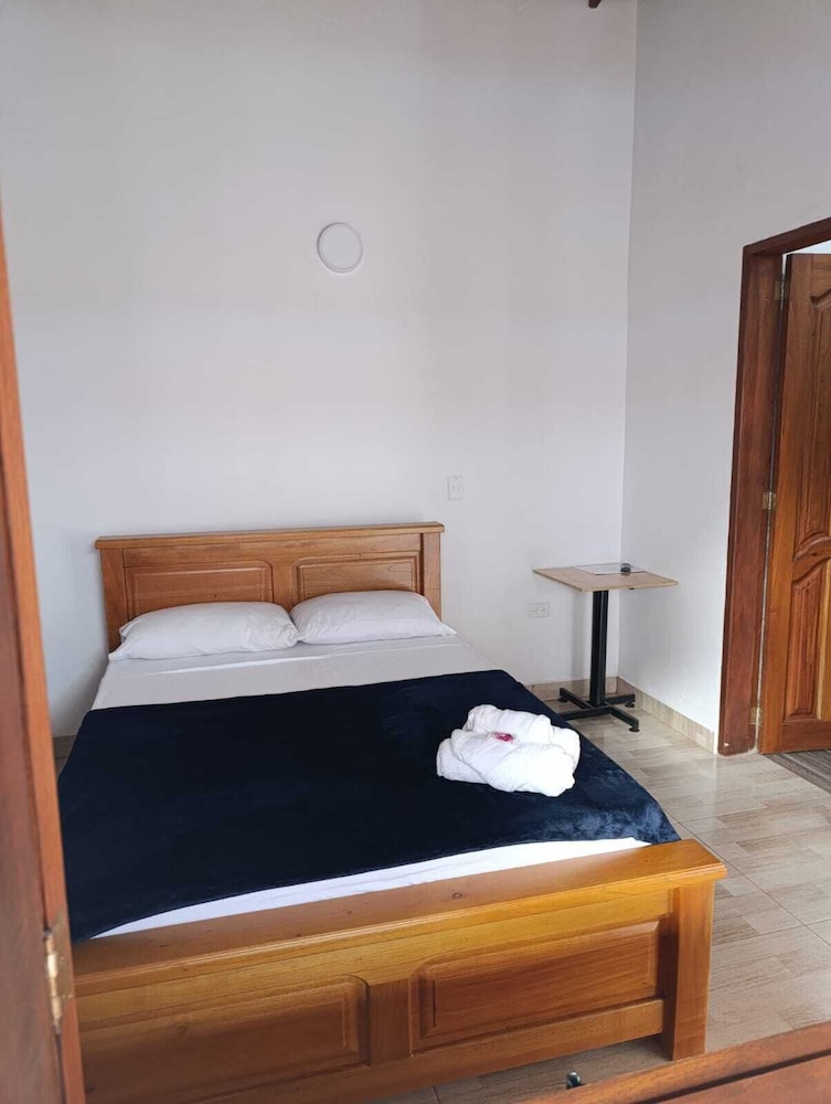 Economy Single Room, 1 Bedroom, Patio, Courtyard View photo 3