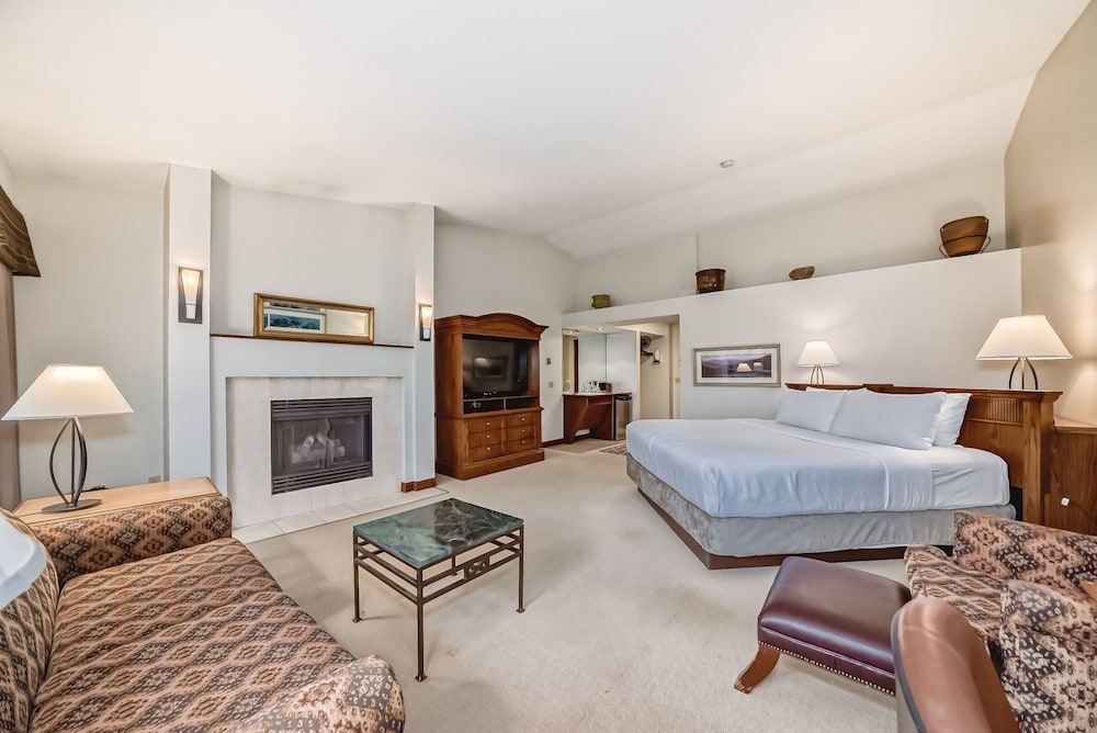 Executive Room, 1 King Bed