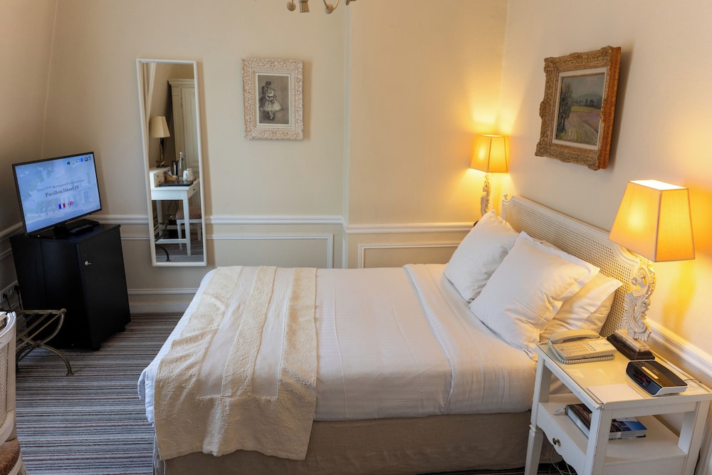 Classic Room, 1 Double Bed, Park View - Photo 1