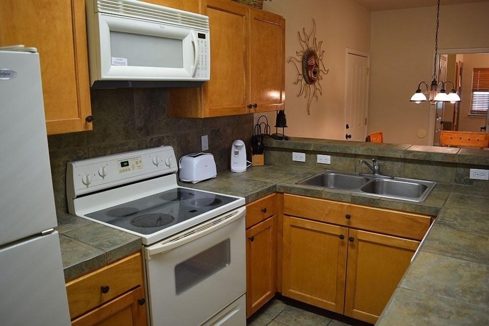 Ranch Suites photo 3