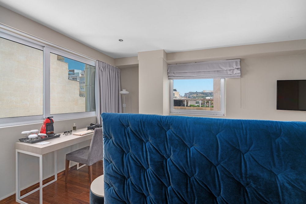 Executive Room (with Acropolis View)