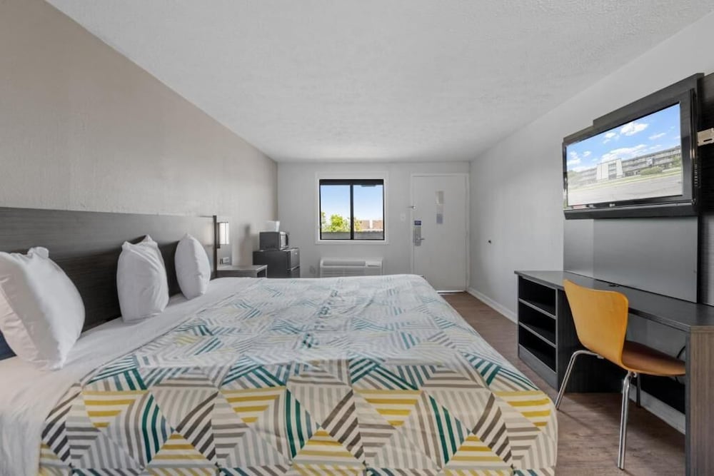 Executive Room, 1 King Bed photo 1