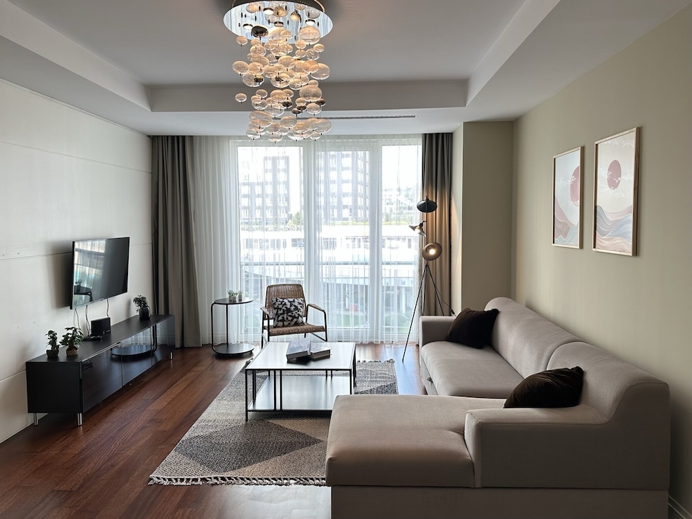 Standard Apartment, 1 Bedroom, Pool View, Courtyard Area photo 3