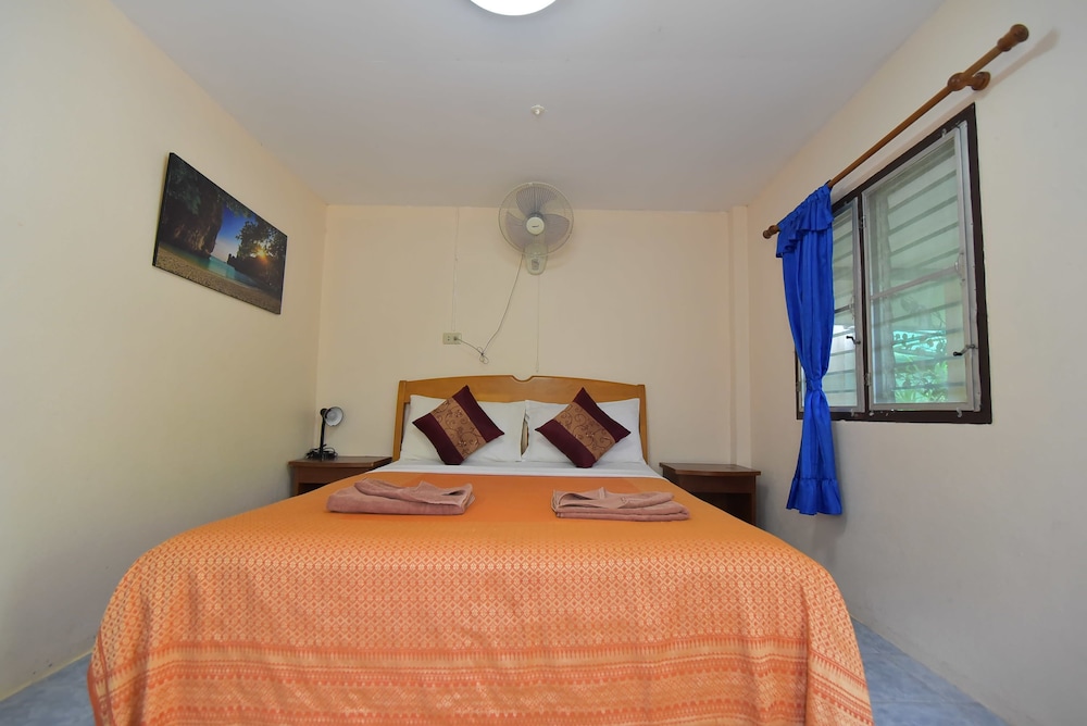 Standard Room photo 2