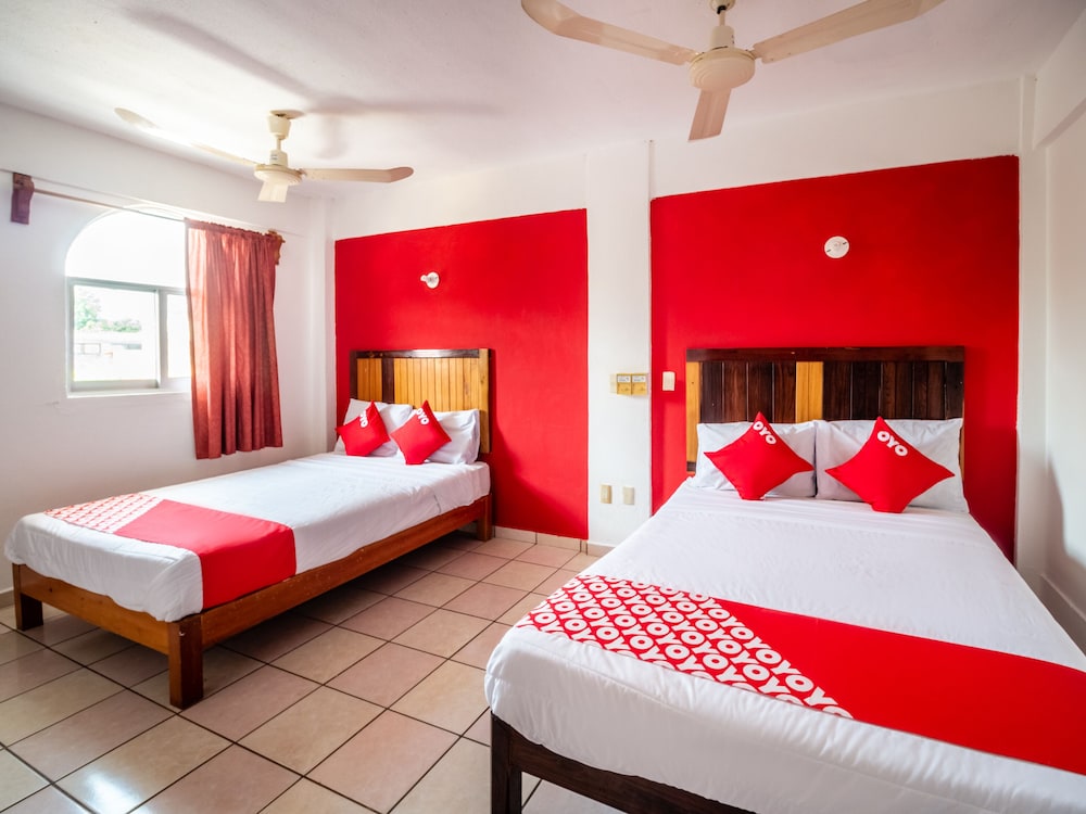 Standard Room, 2 Double Beds - Photo 1