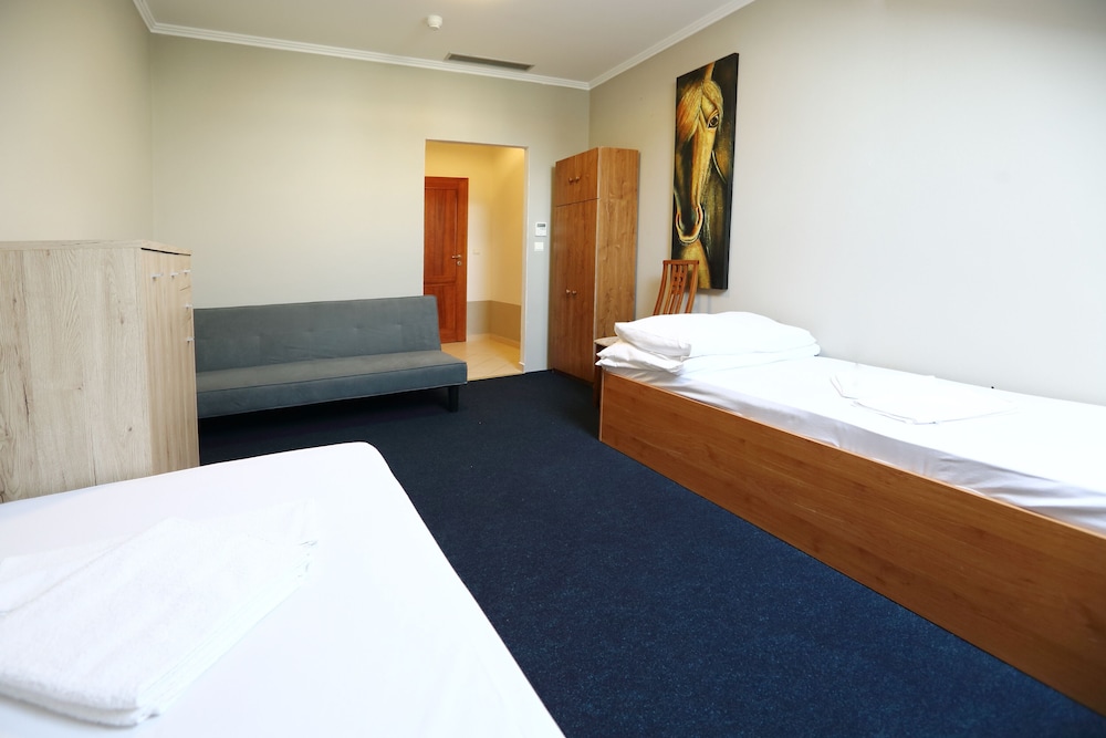 Classic Double Room - Photo 7