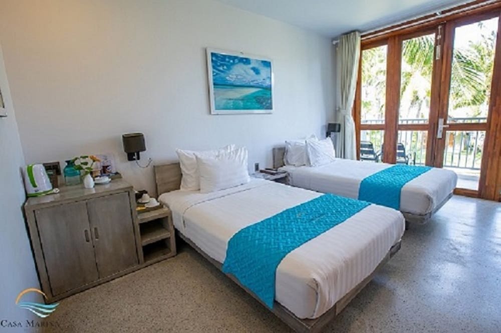 Deluxe Twin Room with Lotus View photo 3