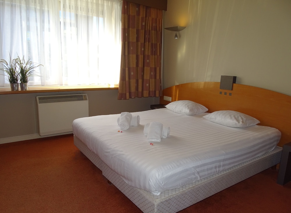 Value Double Room - Photo 1