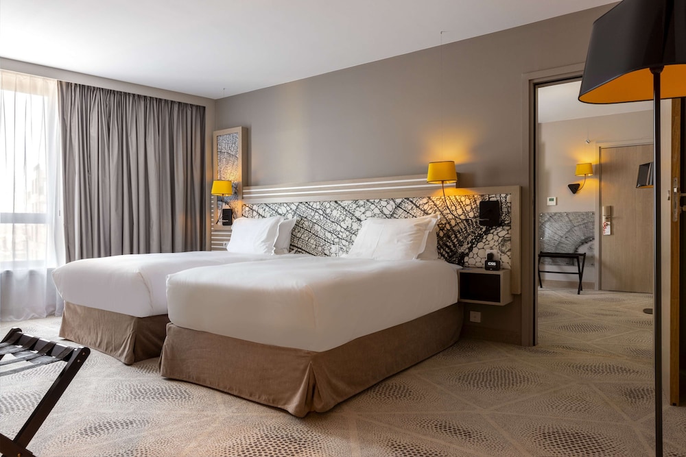 Deluxe Room, 2 Twin Beds - Photo 4