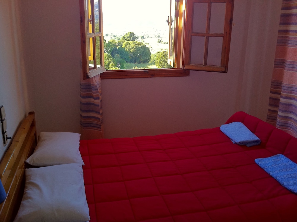 Triple Room, Mountain View photo 1