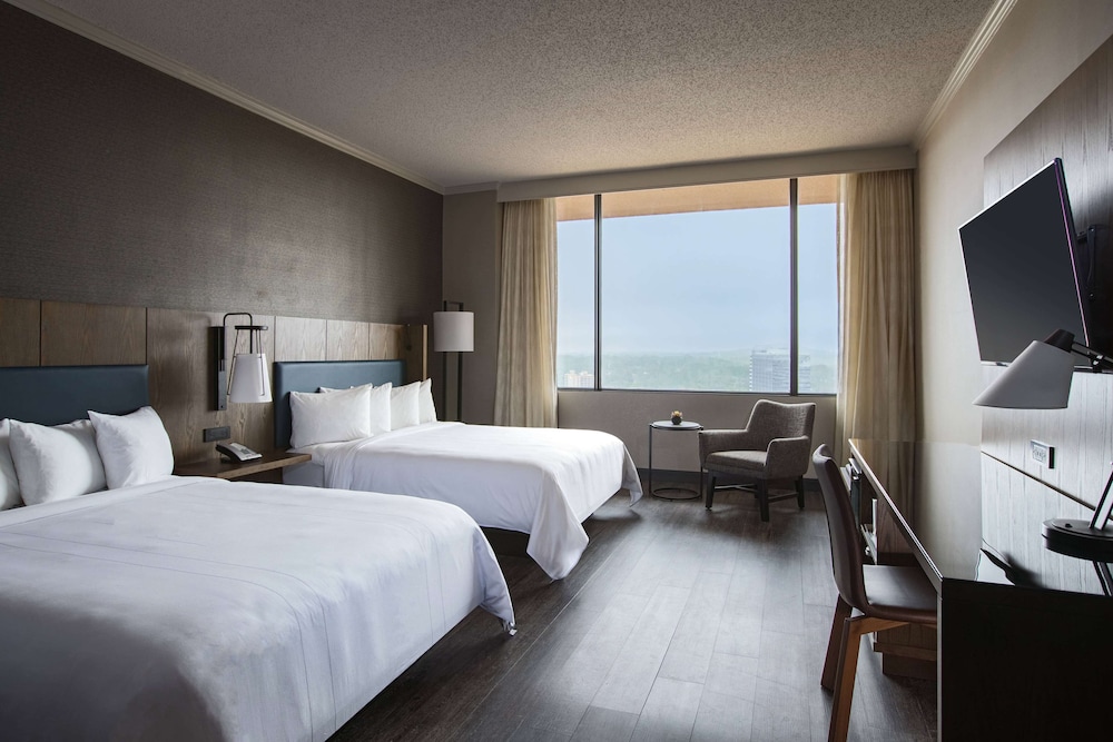 Superior Room, 2 Queen Beds - Photo 2