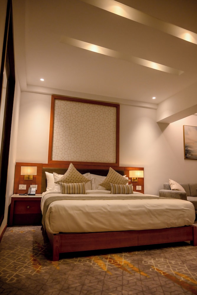 Superior Double Room, City View - Photo 2