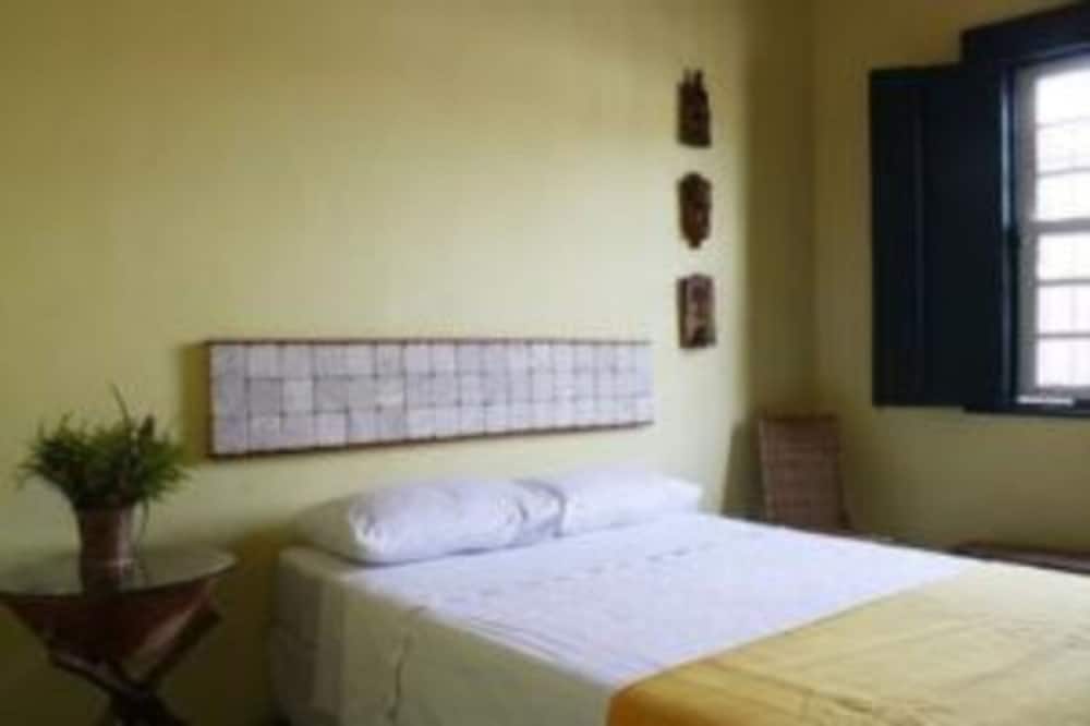 Economy Double Room photo 2