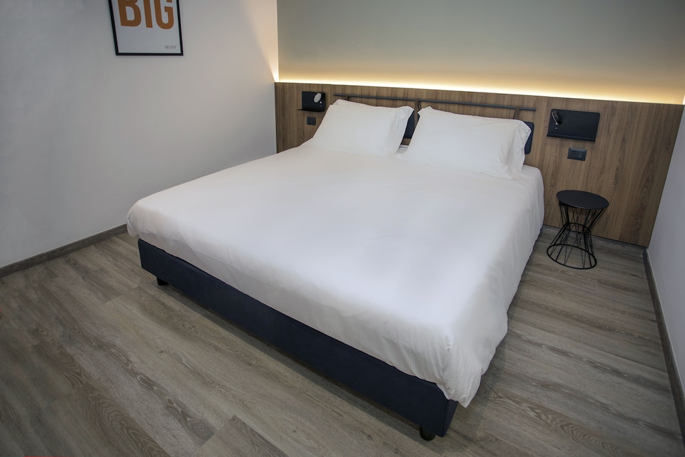 Superior Double or Twin Room - Photo 1