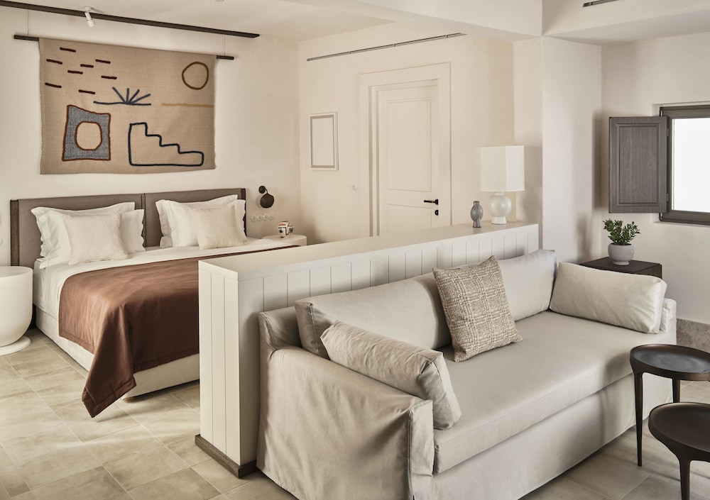 Suite (Sun)