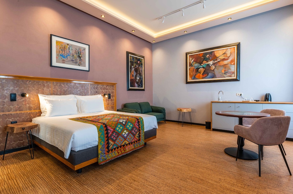 Signature Room photo 2