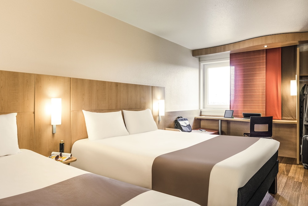 Superior Room, 1 Double Bed with Sofa bed - Photo 17