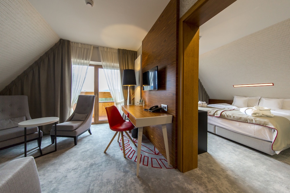 Suite photo 1