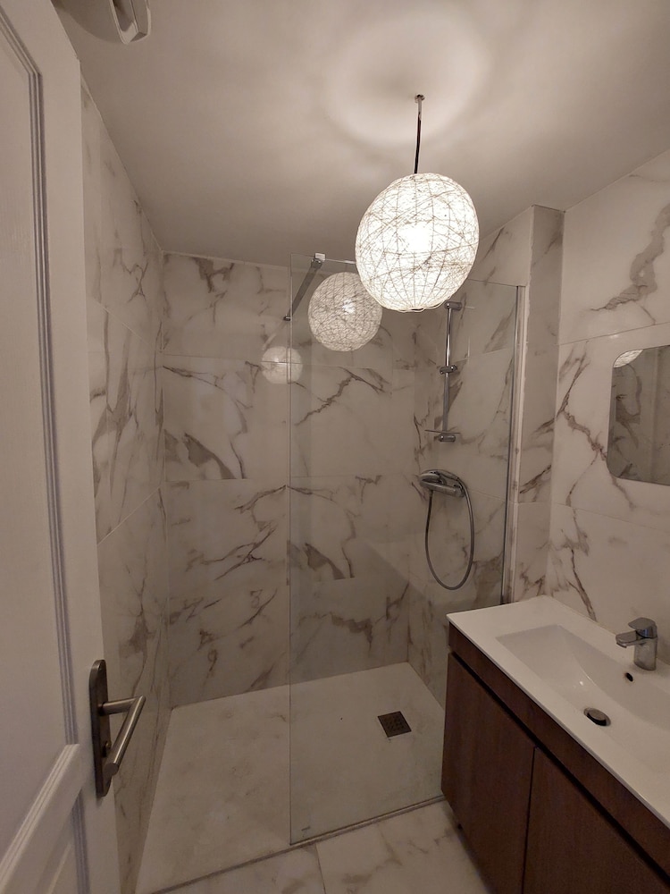 Comfort Apartment photo 2