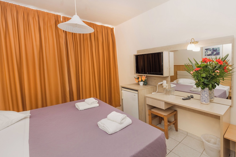 Standard Room, Sea View - Photo 4