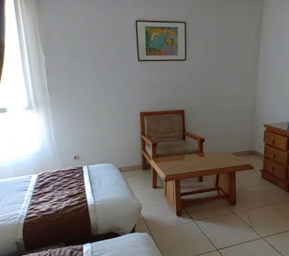 Double Room - Photo 13