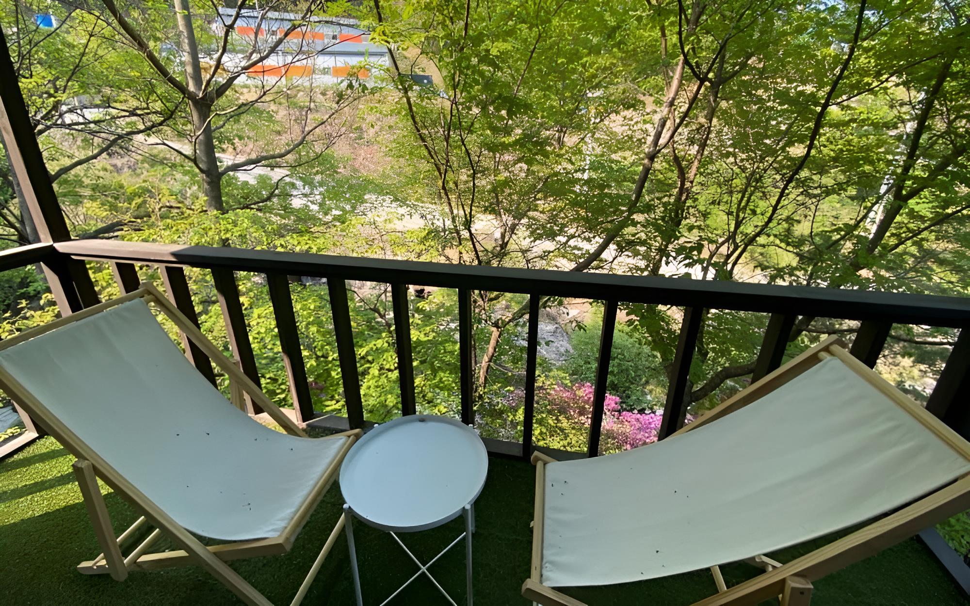 Room (Party Room (Unshared House Duplex))