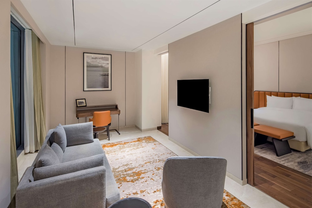 Premium Suite Premium Suite