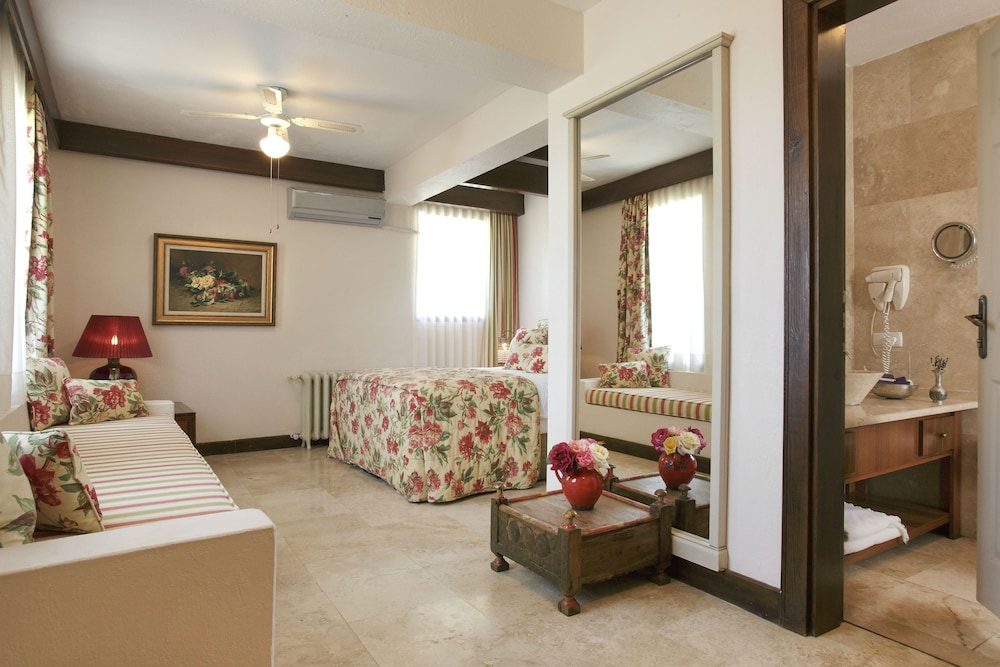 Stone Room With Terrace,Vineyard View photo 1