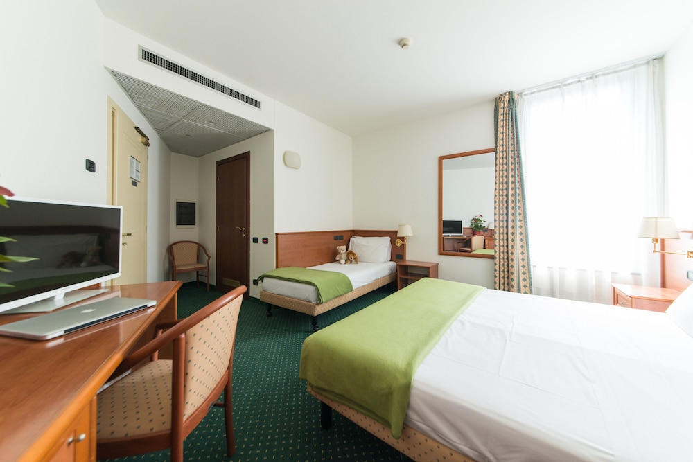 Triple Room photo 2