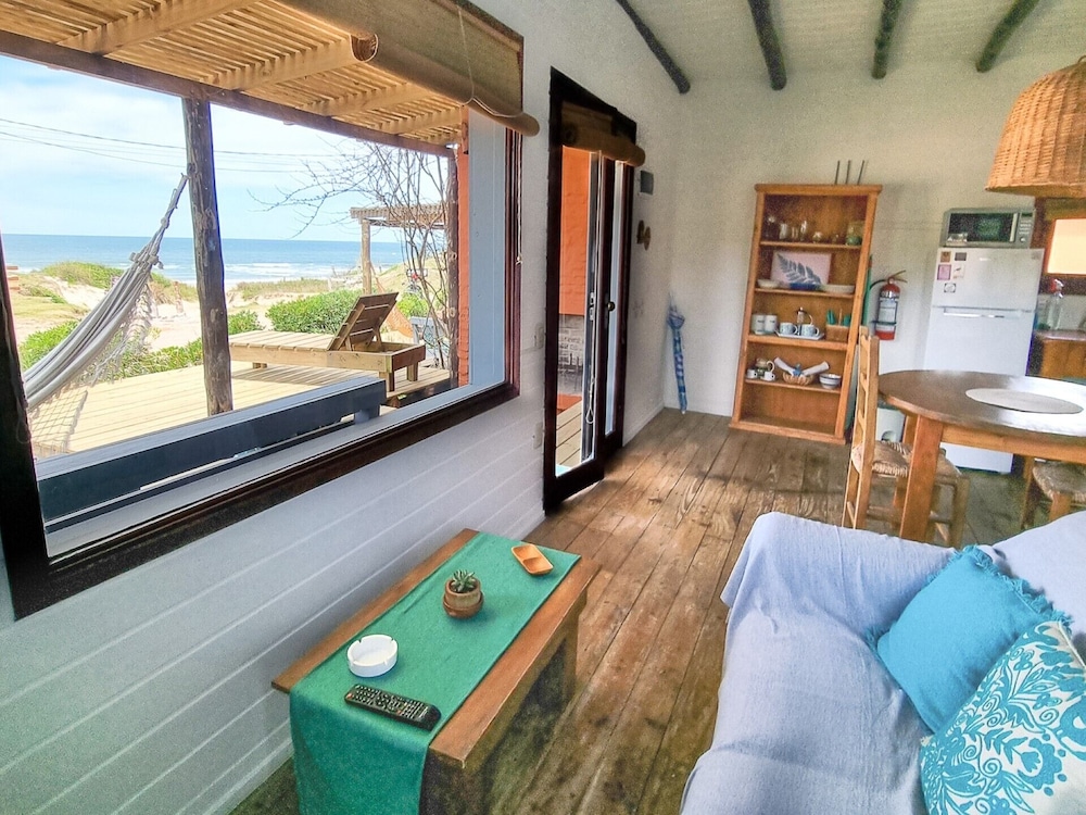 Exclusive House photo 2